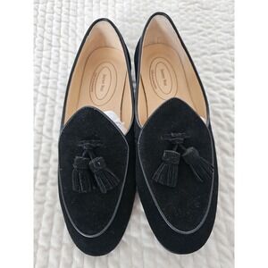 Journey West‎ Loafers Women's Size 7 Black  Suede Tassled Loafers Flats Slip On